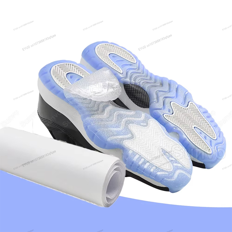 Adesivo autoadesivo antiscivol - Sneaker Protector recensione e prezzo